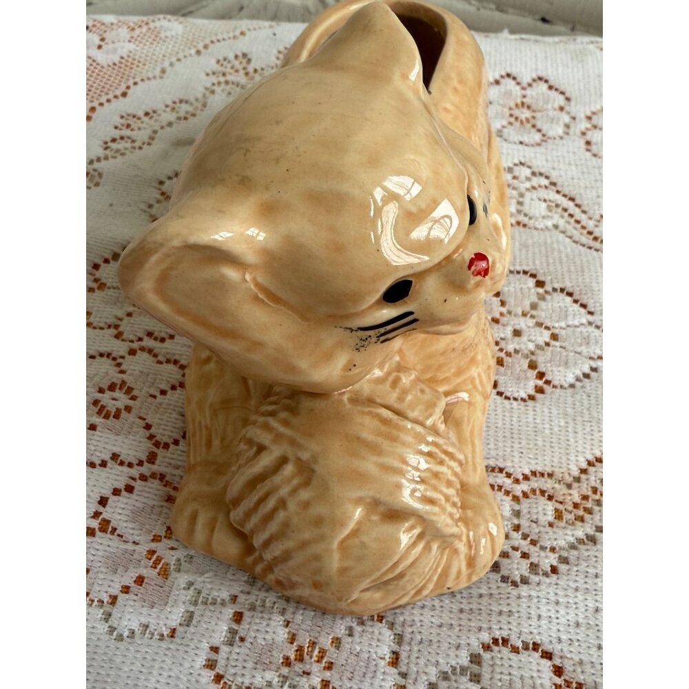 Vintage 50's McCoy Pottery Beige Kitten Cat Planter - Picture 13 of 14